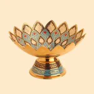 میوه خوری برنجی مدل شانزده پر 3134
