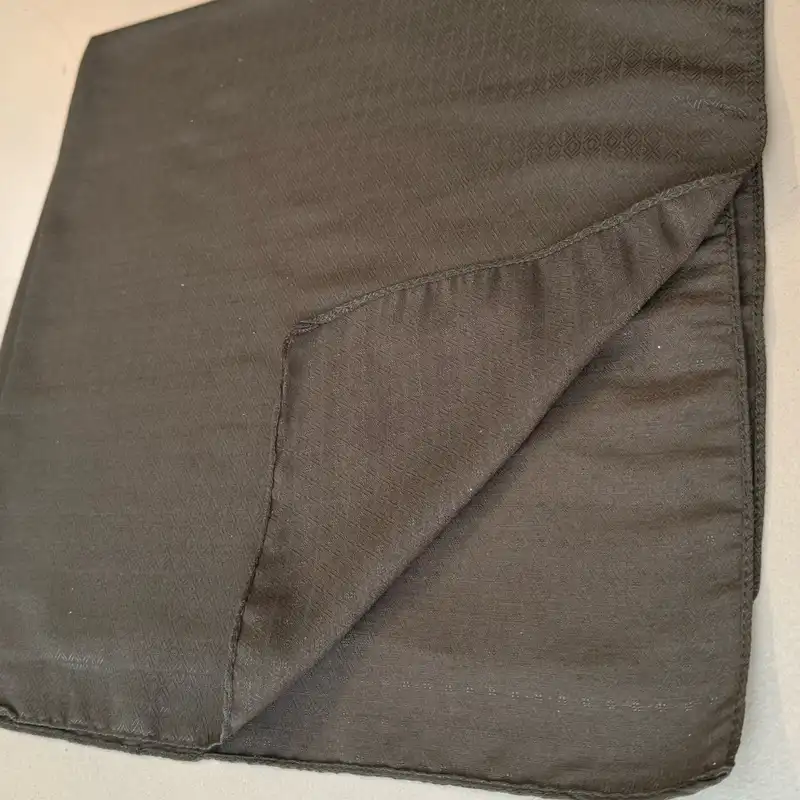 روسری زنانه مدل مینی اسکارف نخی ساده تار برجسته کد 8