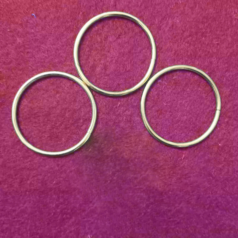 ابزار مهمانی مدل حلقه فلزی کد 5.5 بسته 50 عددی