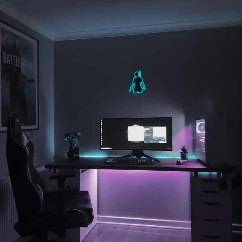 چراغ دیواری نئون دیزاین مدل Pubg-BL_TBL