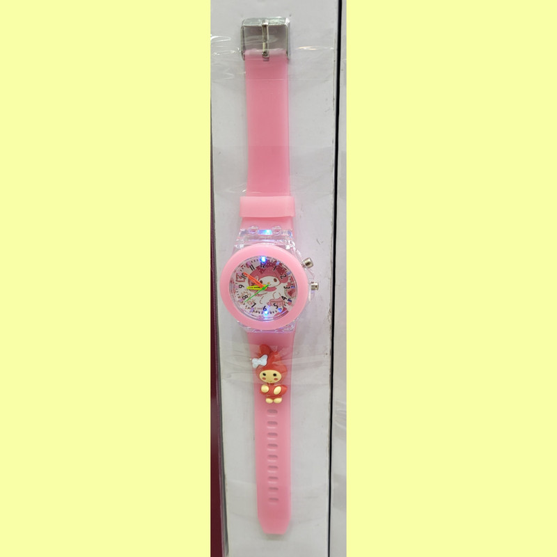 ساعت مچی عقربه ای دخترانه مدل دختر توت فرنگی چراغدار بند سیلیکونی ضد حساسیت ساعت مچی عقربه ای دخترانه مدل دختر توت فرنگی چراغدار بند سیلیکونی ضد حساسیت