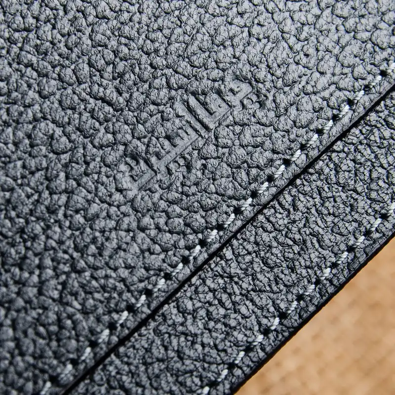 کیف دستی چرما اسپرت کد KGHE1