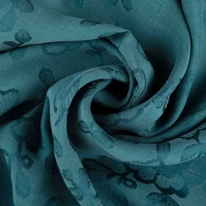 پارچه لباس مدل  ژاکارد ساتن گلدار 23