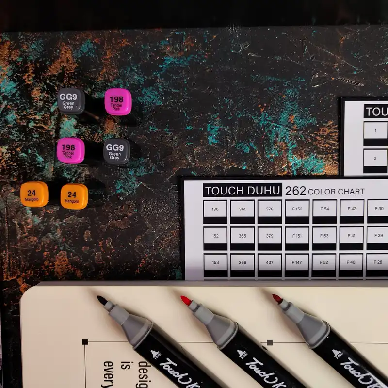 ماژیک راندو تاچ مدل r0t Edition Kaikai به همراه استند و دفتر مجموعه 262 عددی