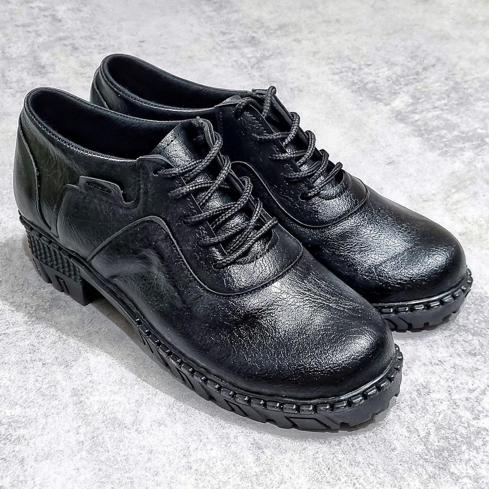 نیم بوت زنانه مدل sanaati