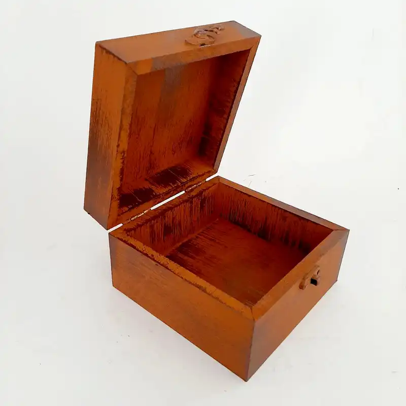 جعبه هدیه چوبی مدل فانتزی طرح دختر رویایی کد SB32