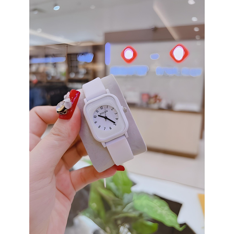 ساعت مچی عقربه ای بچگانه بولون مدل بند پیو ضد حساسیت کد 1