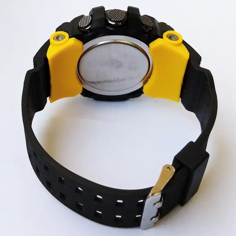 ساعت مچی دیجیتال لاسیکا مدل ضدآب چراغدار کد 320