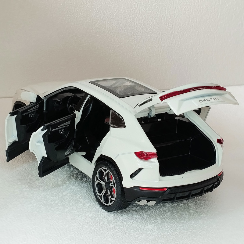 ماشین بازی چه ژی مدل lamborghini urus دودزا