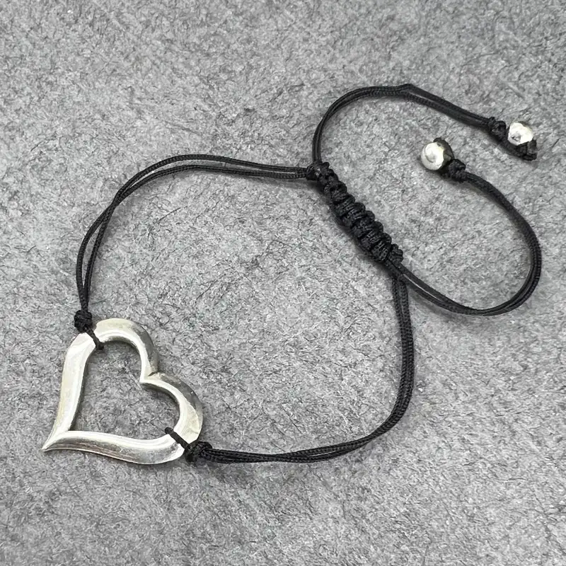 پابند نقره زنانه گیرا مدل G592