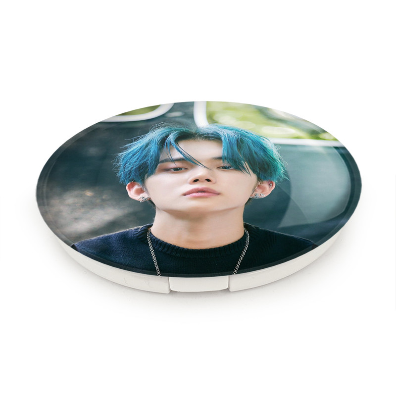 آینه جیبی خندالو طرح یونجون گروه تی اکس تی TXT مدل تاشو کد 19974