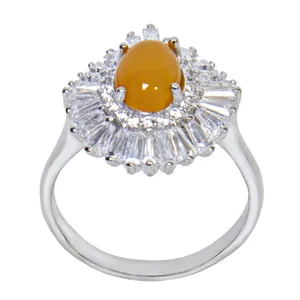 انگشتر نقره زنانه  بازرگانی میلادی مدل عقیق شرف الشمس کد AWR_008