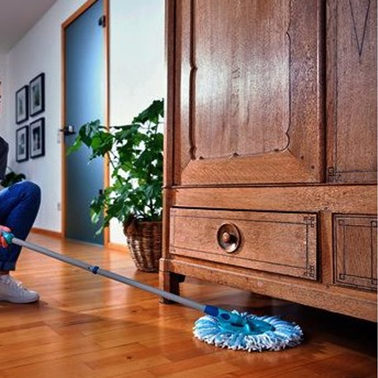 زمین شوی چرخشی لایف هایت مدل Clean Twist کد 52101 زمین شوی چرخشی لایف هایت مدل Clean Twist کد 52101