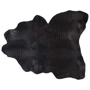 چرم طبیعی مدل بزی کورکودیل کد 02G111C