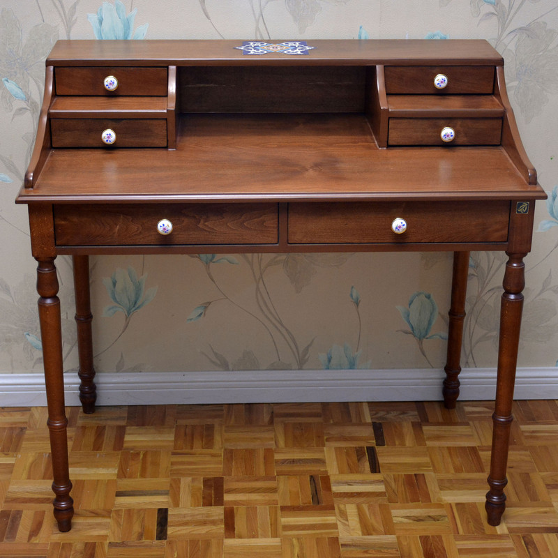 میز تحریر هفت رج مدل جودی ابت میز تحریر هفت رج مدل جودی ابت