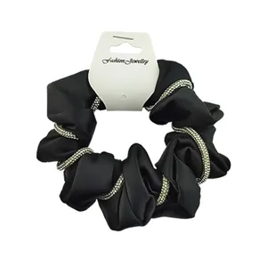 کش مو زنانه مدل ساتن مدل نگین دار دور پیچ کد 149