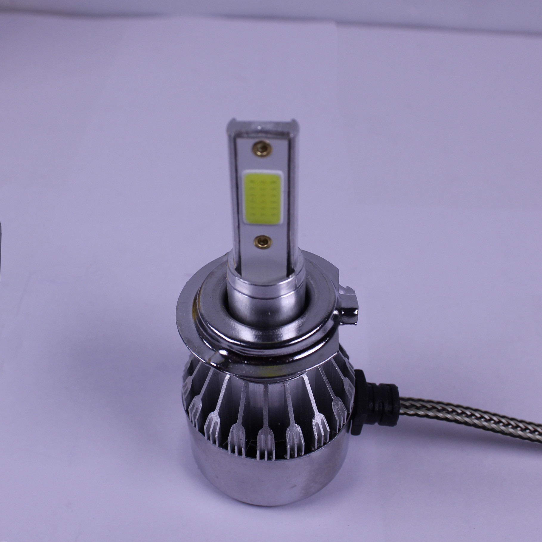 لامپ هدلایت خودرو سام مدل U10 پایه H7 بسته 2 عددی