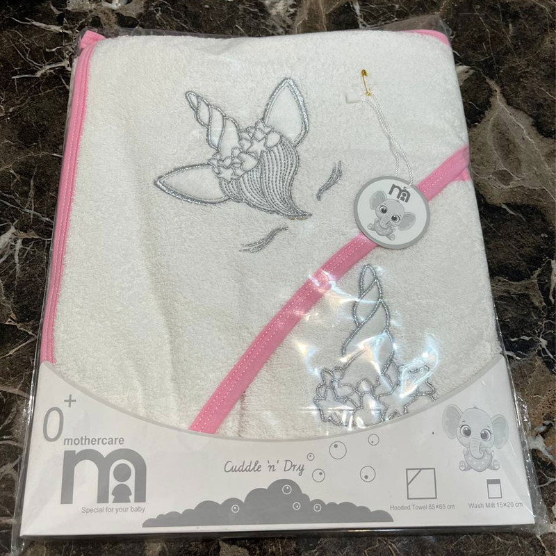 ست حوله نوزادی مادرکر طرح گلدوزی مدل تک شاخ مجموعه 2 عددی