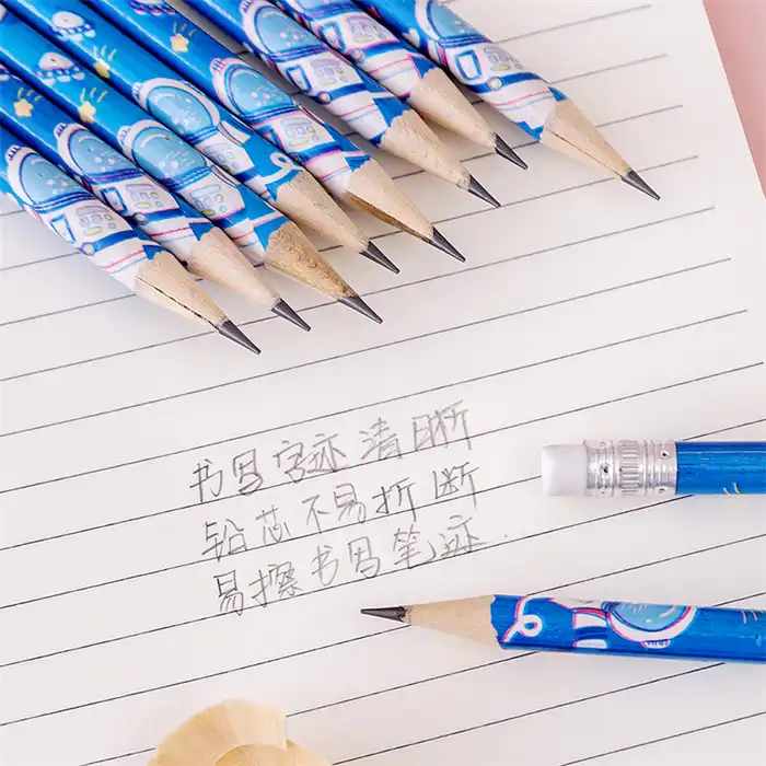 مداد مشکی طرح پاکن دار مدل فضانورد بسته 10 عددی