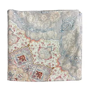 روفرشی مدل کشدار طرح مدرن کد 138 زمینه چند رنگ