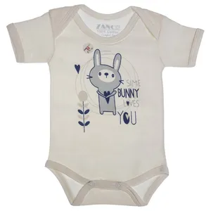 بادی آستین کوتاه نوزادی کد 73 رنگ سفید