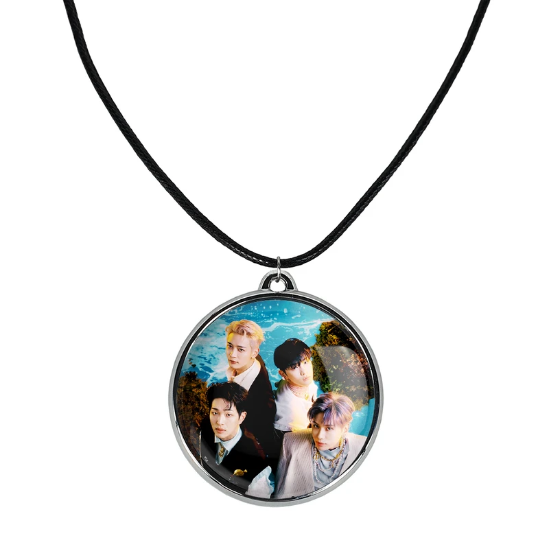 گردنبند خندالو مدل گروه شاینی کد 1234912346