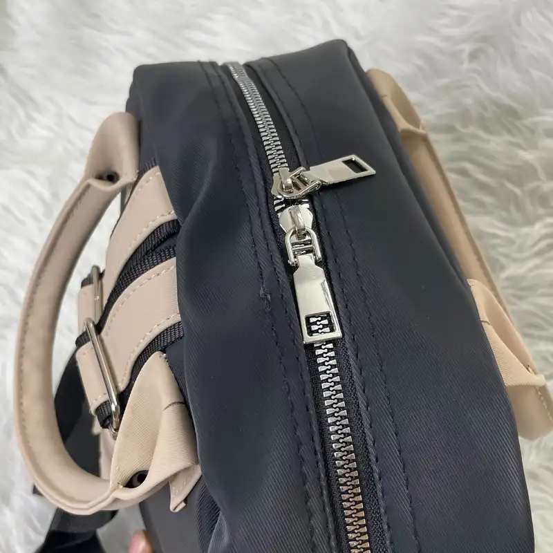 کوله پشتی زنانه مدل Dnans