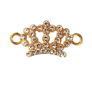 آویز دستبند طرح تاج نگین دار کد AD 106