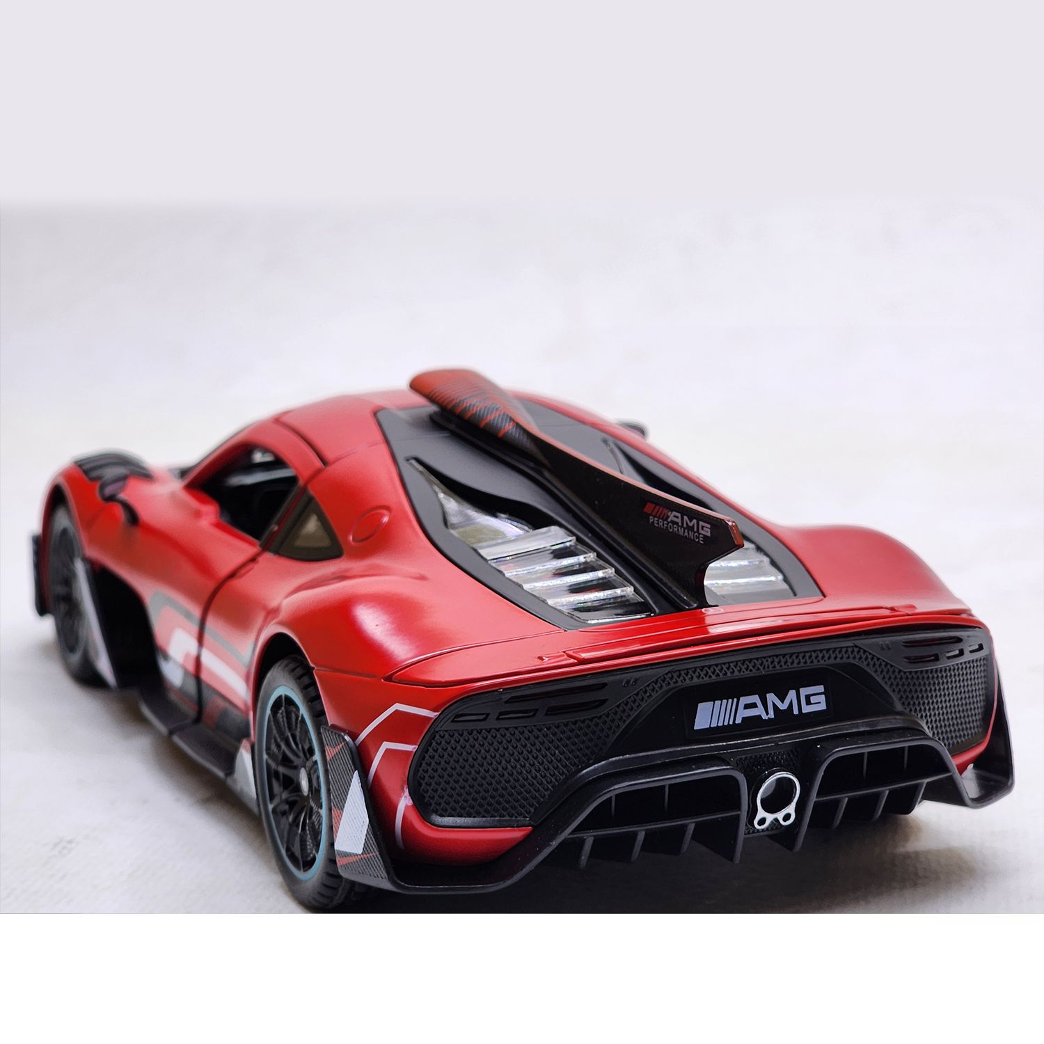 ماشین بازی مدل فلزی عقبکش BENZ AMG -  - 4