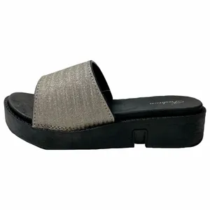 دمپایی زنانه نیکتا مدل P1-025-GY