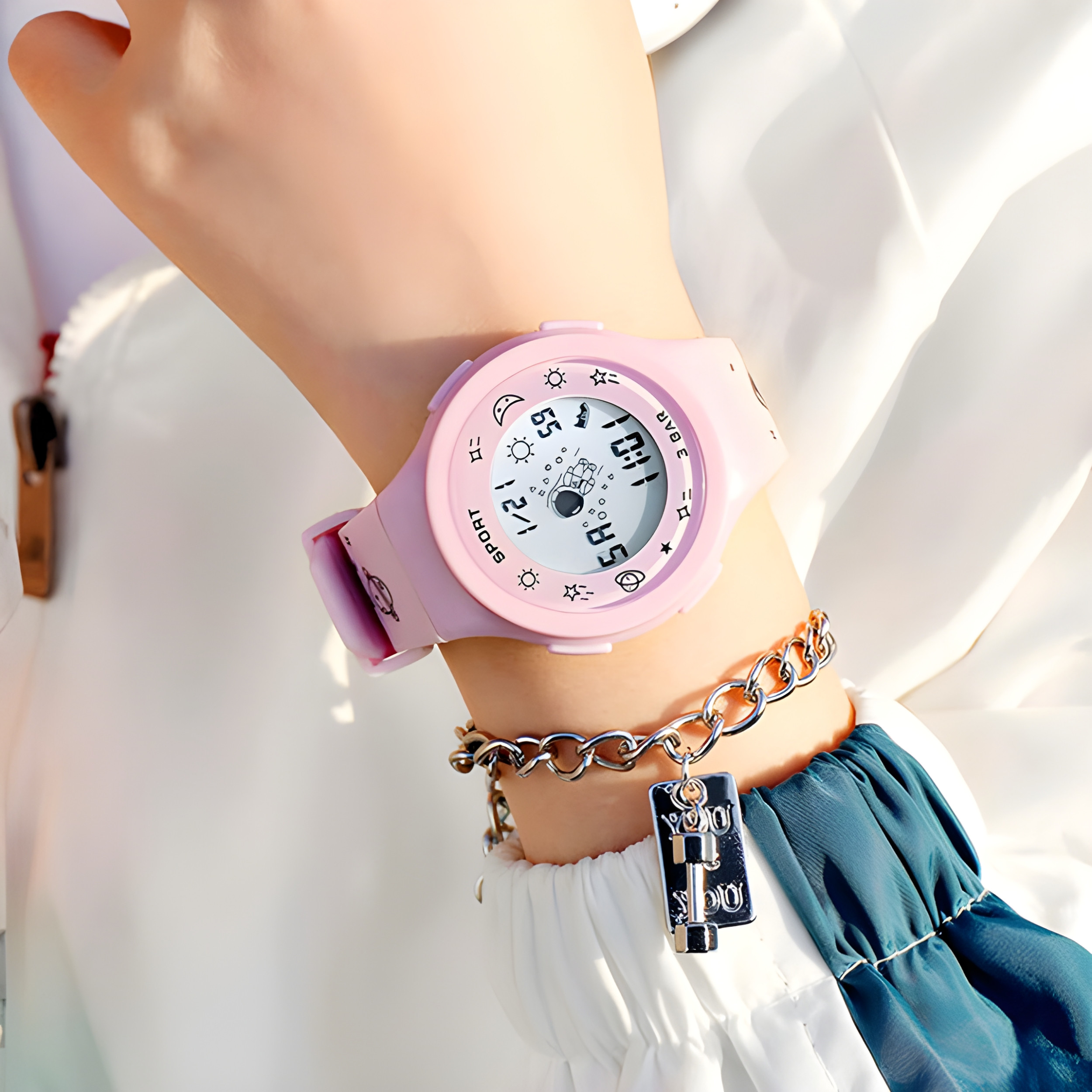 ساعت مچی دیجیتال بچگانه مدل اسپرت فضانورد کد 4 ساعت مچی دیجیتال بچگانه مدل اسپرت فضانورد کد 4