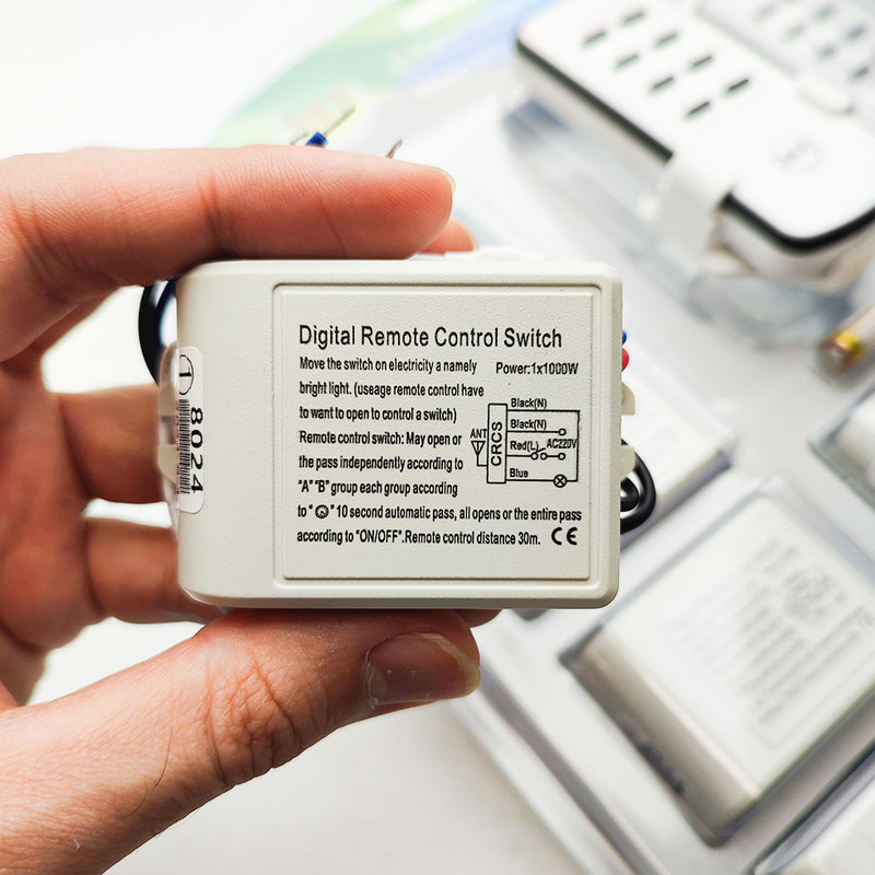 ریموت کنترل ام تی مدل 8 کانال گیرنده مجزا