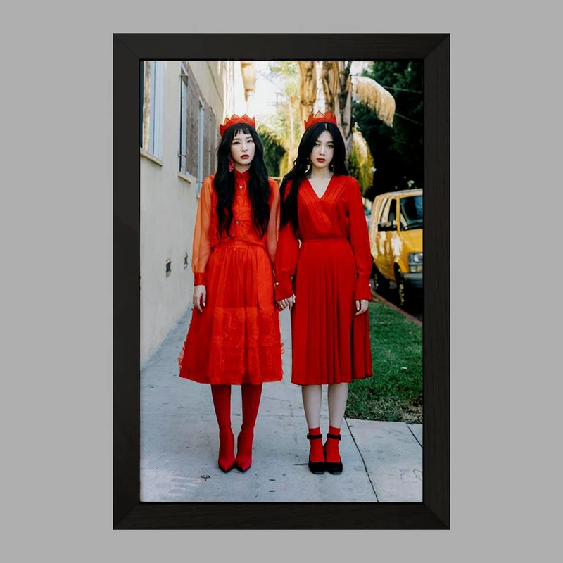 تابلو خندالو مدل جوی و سولگی گروه رد ولوت Red Velvet  کد 13003