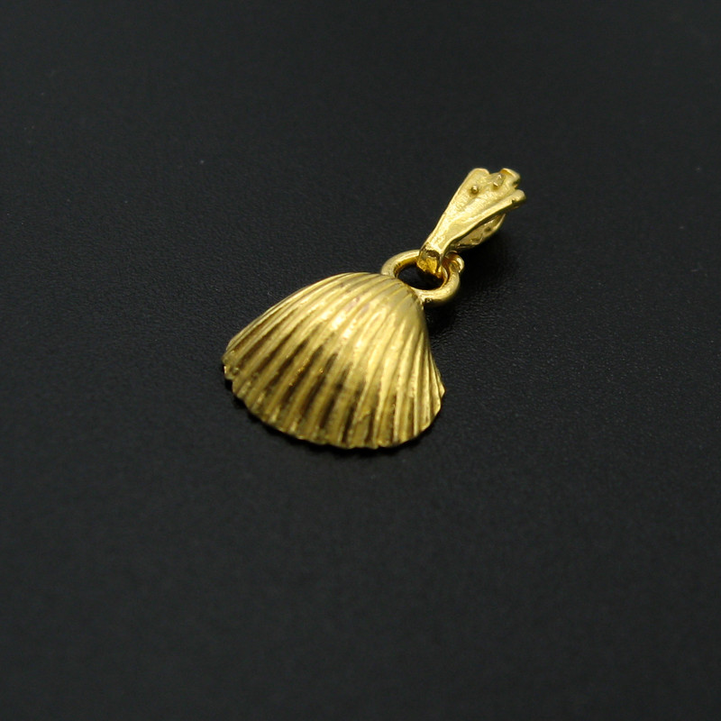 آویز گردنبند طلا 18 عیار زنانه کاپانی مدل kp044 آویز گردنبند طلا 18 عیار زنانه کاپانی مدل kp044