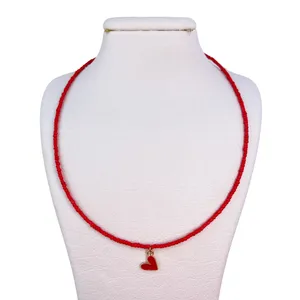 گردنبند دست ساز زنانه مدل منجوقی قلب