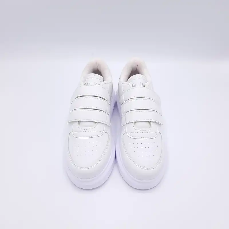 کفش روزمره زنانه مدل Fashion سه چسب M.D