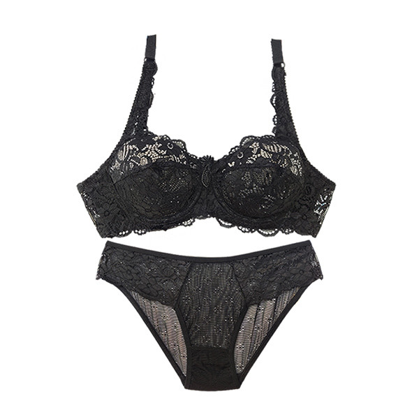 ست شورت و سوتین زنانه شارمین مدل شاخکدار کد ZP70.1