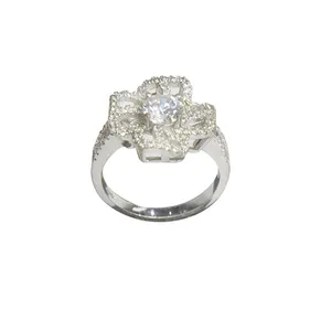 انگشتر نقره زنانه مدل AB1071