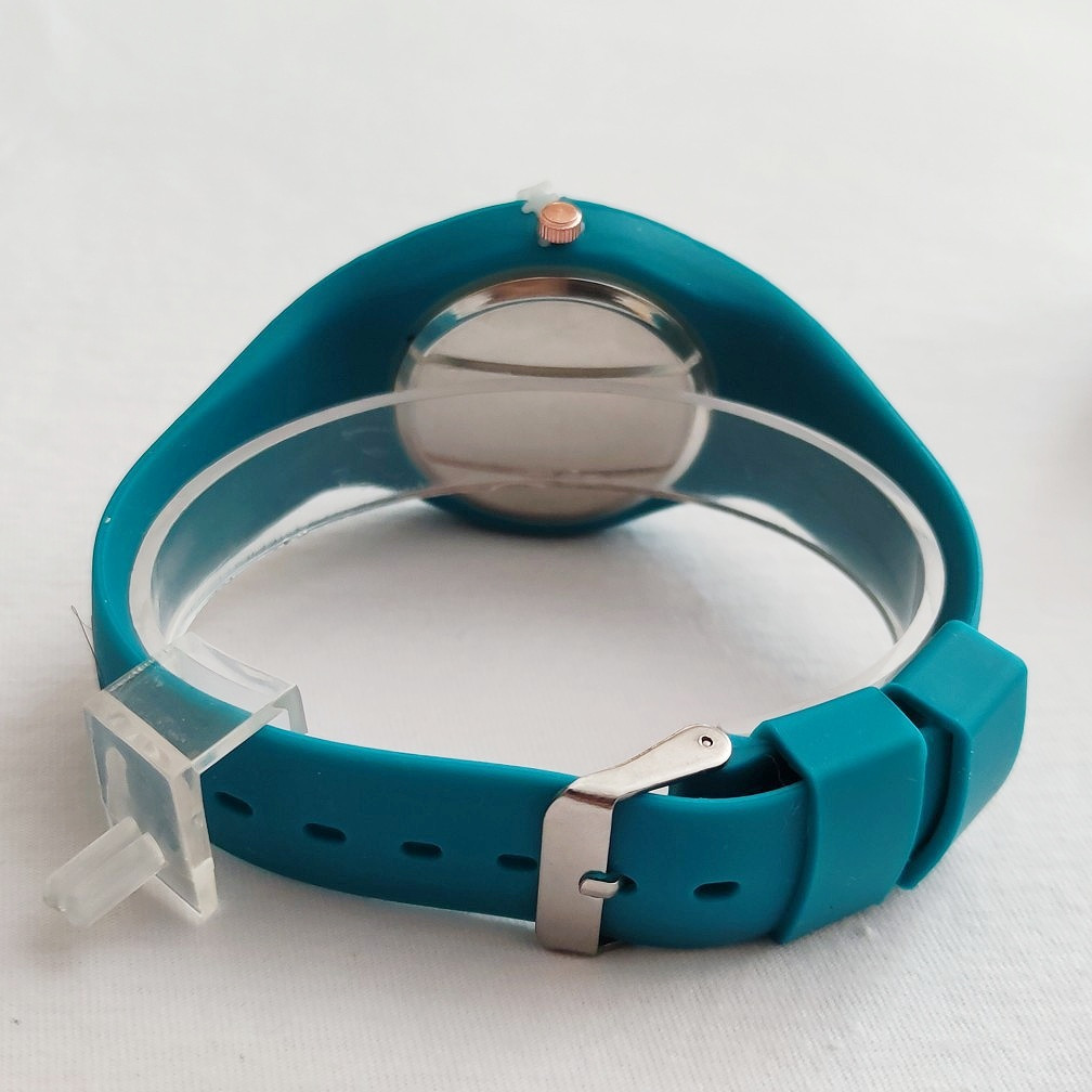 ساعت مچی عقربه ای ژاپن گلد مدل J2 ساعت مچی عقربه ای ژاپن گلد مدل J2