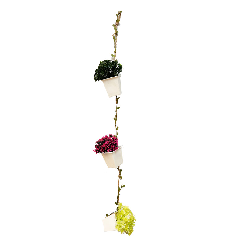 گلدان به همراه گل مصنوعی مدل آویز 3 گلدانی 