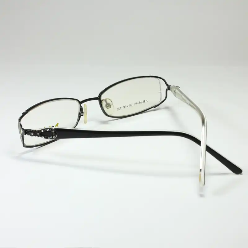 فریم عینک طبی دتریوت مدل 90