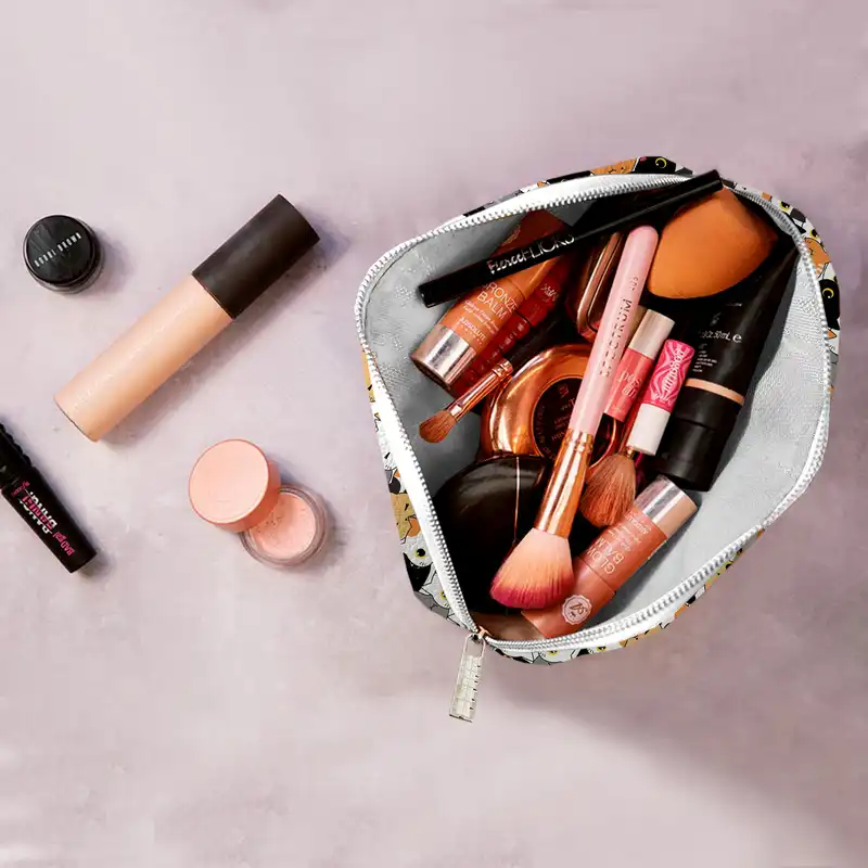 کیف لوازم آرایش زنانه مستر راد مدل گربه کیوت کد 2285 به همراه کیف پد و کیف پول مجموعه 3 عددی