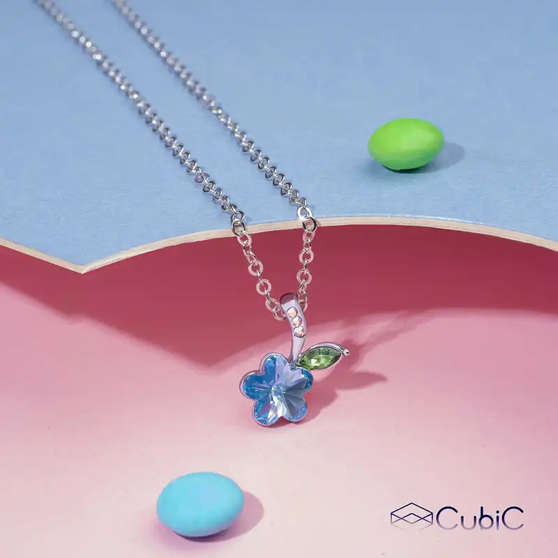 گردنبند زنانه کوبیک مدل QN-551079