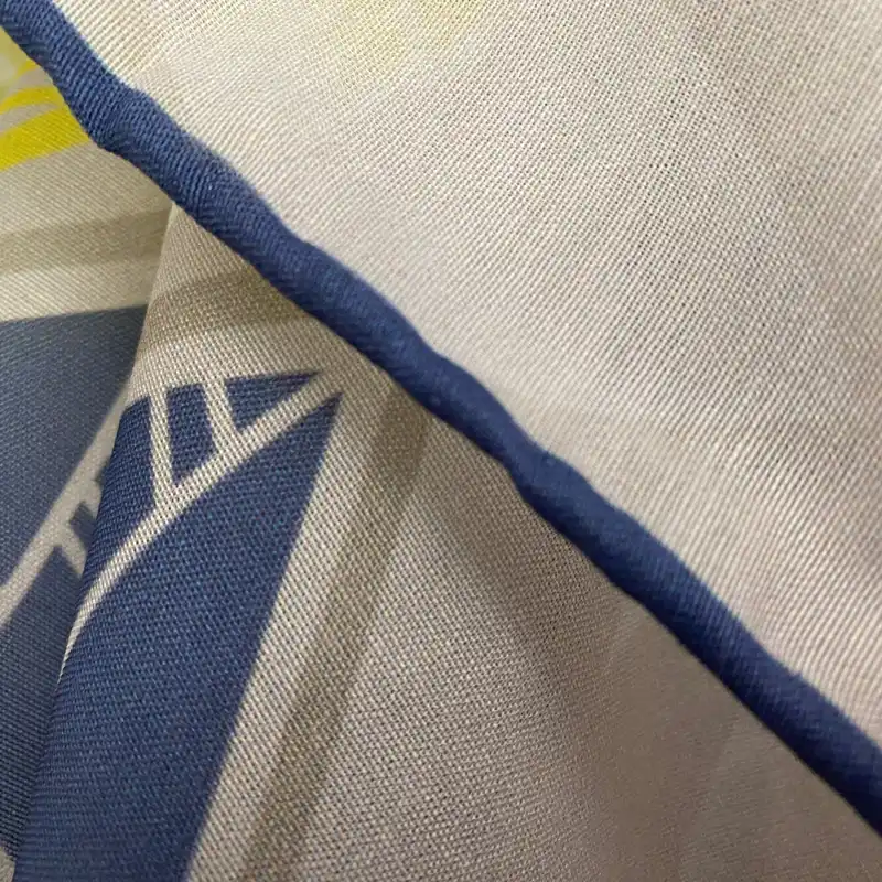 روسری زنانه مدل نخی چهارفصل قواره بزرگ کد 1158