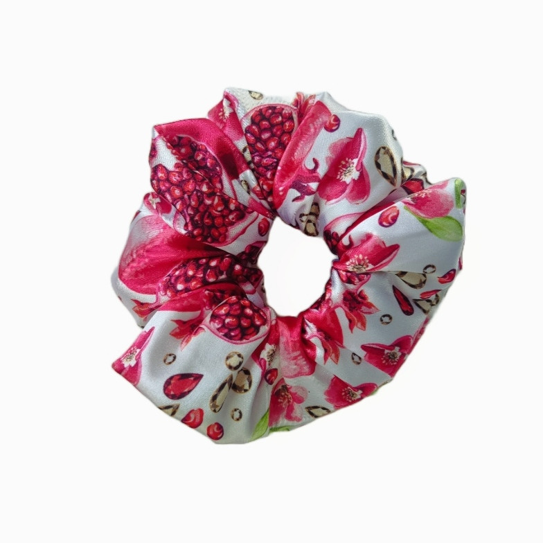 کش مو زنانه مدل اسکرانچی طرح یلدا انار و هندوانه کد 4