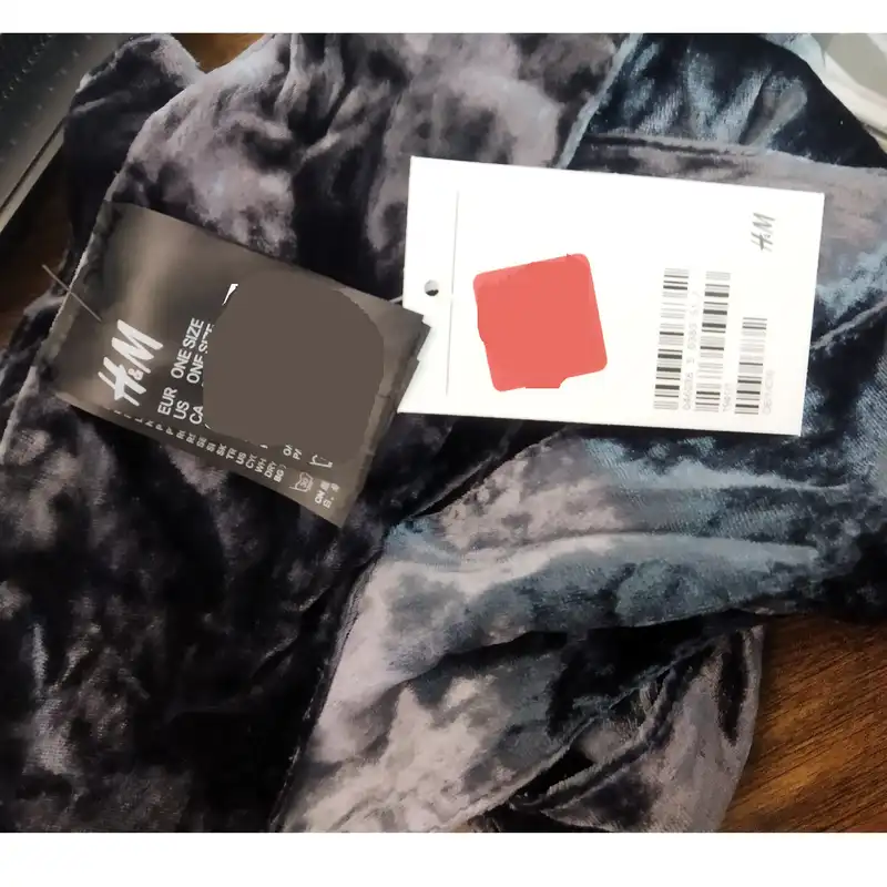 دستمال گردن زنانه اچ اند ام مدل 0437320002