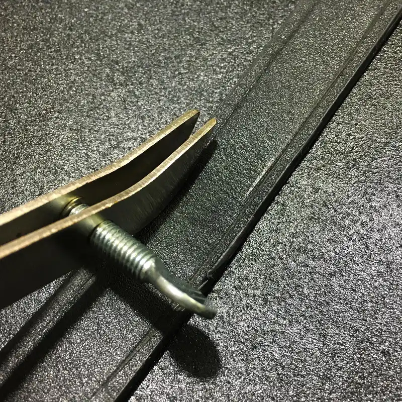 خط انداز حرارتی لبه چرم مدل W-CHP