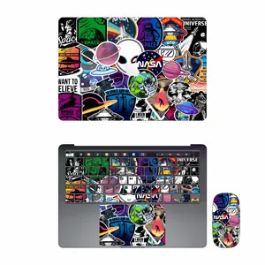 برچسب تزئینی اس ای گییرز مدل Space Sticker Bomb مناسب برای مک بوک پرو 13 اینچی به همراه برچسب کیبورد و ماوس