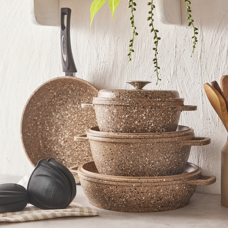 سرویس قابلمه و تابه چدنی 7 پارچه کاراجا مدل Marlon Dokum