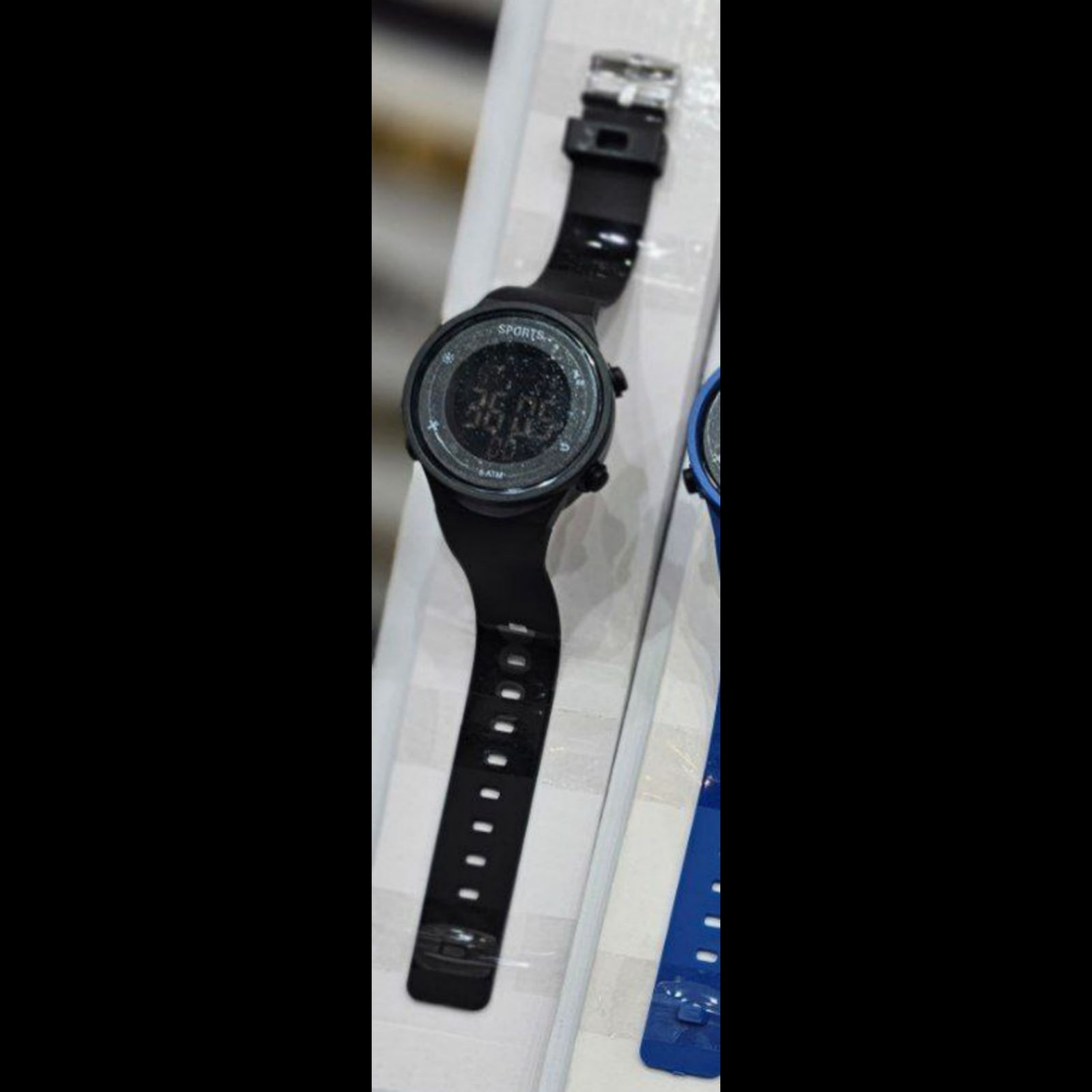 ساعت مچی دیجیتال مدل اسپرت کرنومتر دار بند سیلیکون کد 1 - - 9